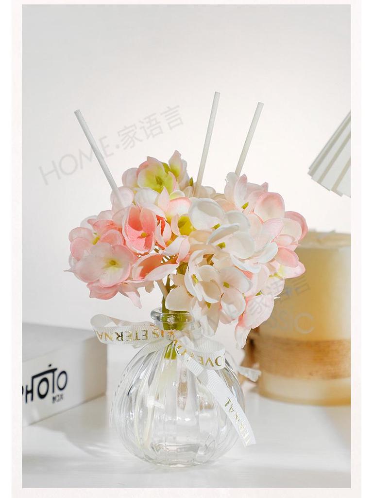Floral Aroma Diffuser Bottle: Flameless Essential Oil Home Fragrance Gift for Bedroom, Long-Lasting and High-End.