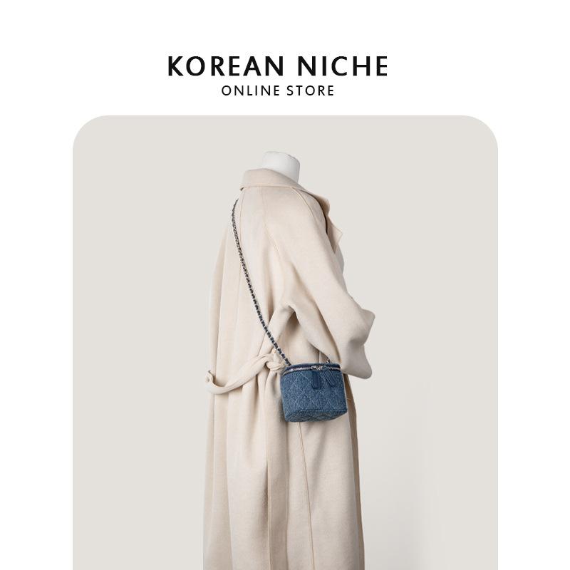 Niche Design Diamond Grid Embroidery Thread Small Fragrant Style Denim Chain Small Bag Simple and Versatile Crossbody Bag