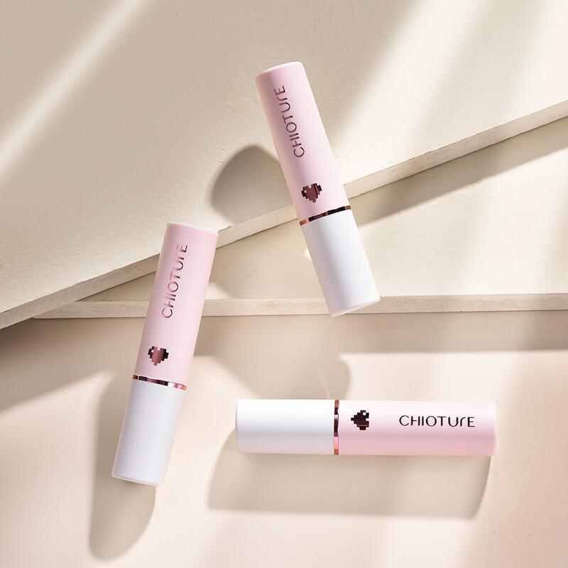 CHIOTURE Moisturizing & Hydrating Lip Balm