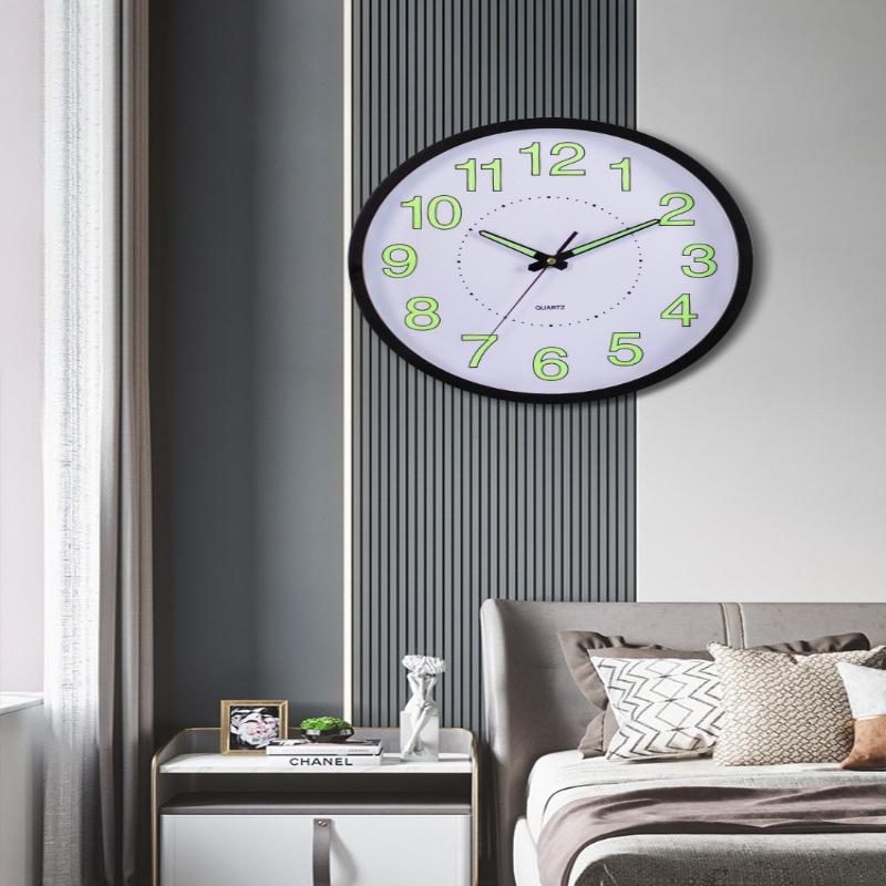 1 Adet Parlayan Duvar Saati Sessiz Saat Plastik Kişilik Yaratıcı Saat Sıcak Satış Kuvars Saat Saat