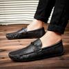 Fashion Hot selling gentlemen Comfortable driving shoes Men Fashion Business  New Loafers Lightweight Mens Slip on Office  Men's Shoes