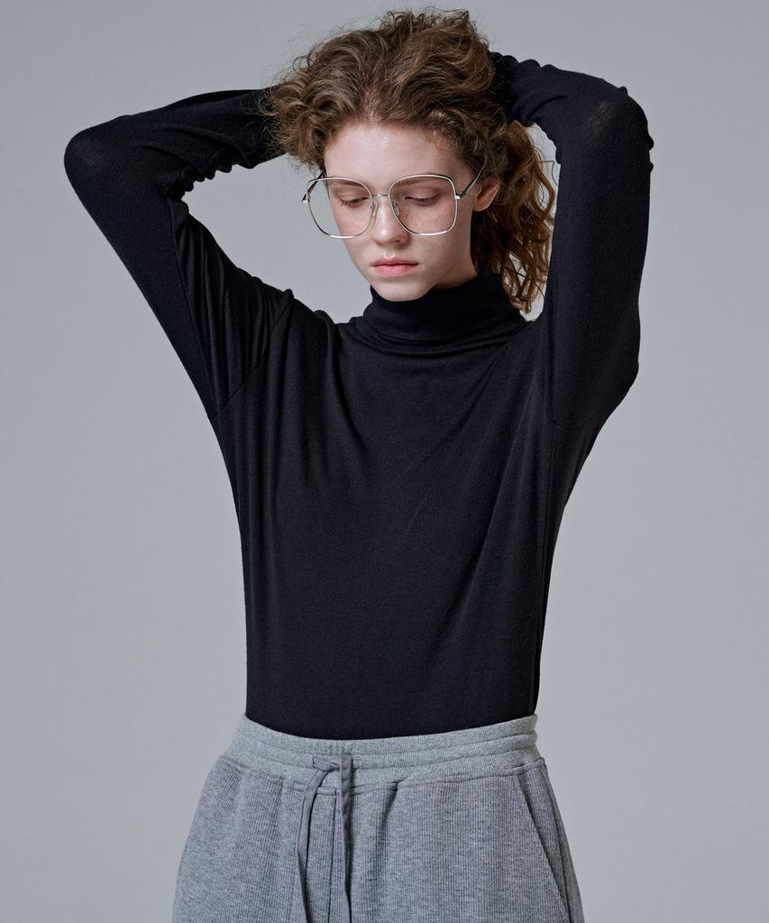 MALOUPE 5109 Textured Roll Neck T-Shirt (Black)