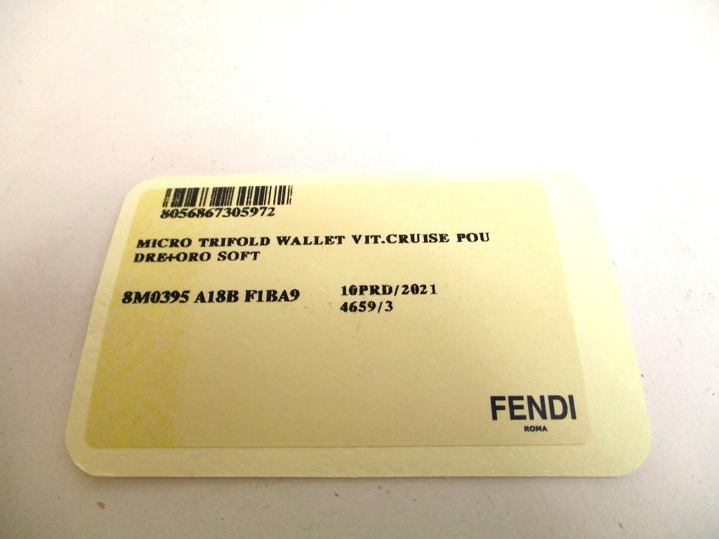 Оригинальный кошелек FENDI F IS FENDI FF бежевого цвета из кожи золотого цвета H/W Micro Trifold #a137, восстановленный