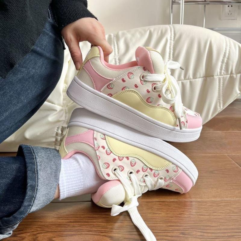 Pink strawberry board shoes women's spring new lace-up sweet little white shoes campus versatile casual shoes