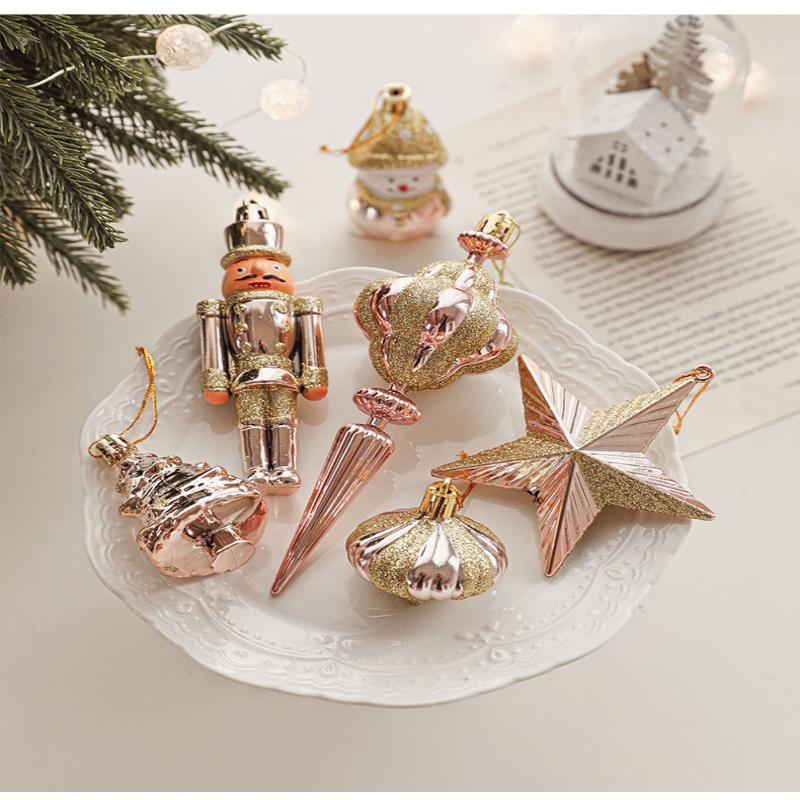 2ks Červená a bílá Vánoční závěsná dekorace Plastový Santa Claus Ozdoba na vánoční stromek Festivalové párty potřeby Vánoční ozdoby