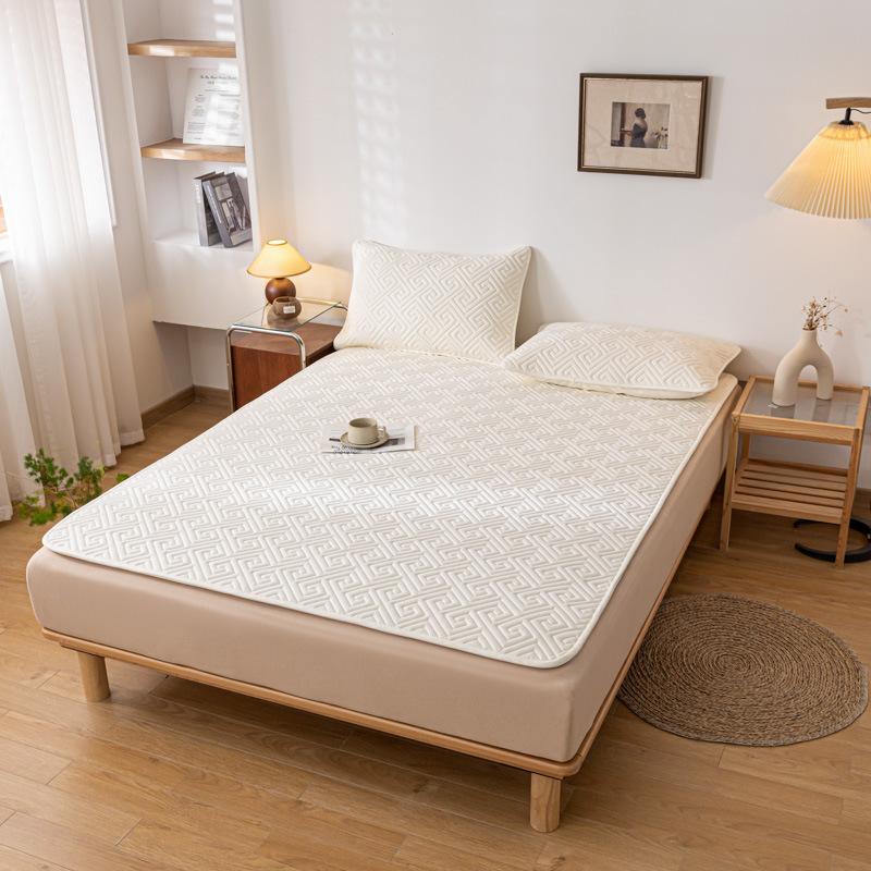 A Class Baby Grade Soybean Filled Mattress Thin Soft Mattress For Home Dormitory Four Seasons Slip Resistant Bed Pad