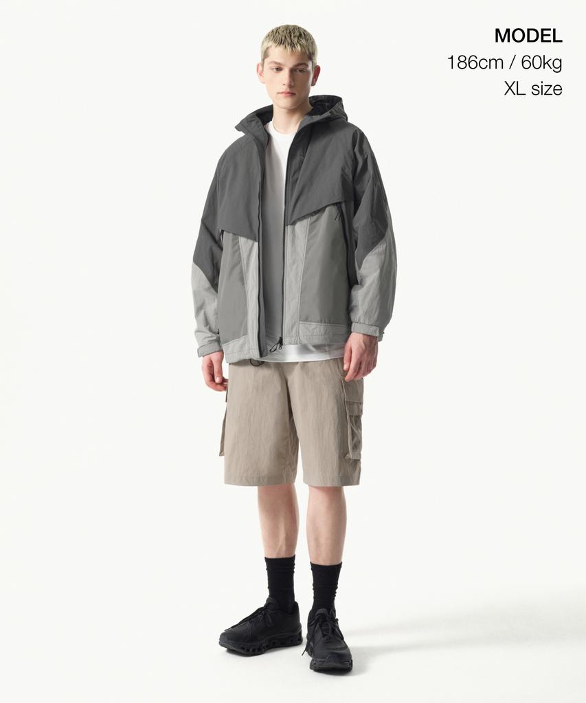 Musinsa Standard [City Leisure] Structured Block Windbreaker Jacket [Grey/Light Grey]