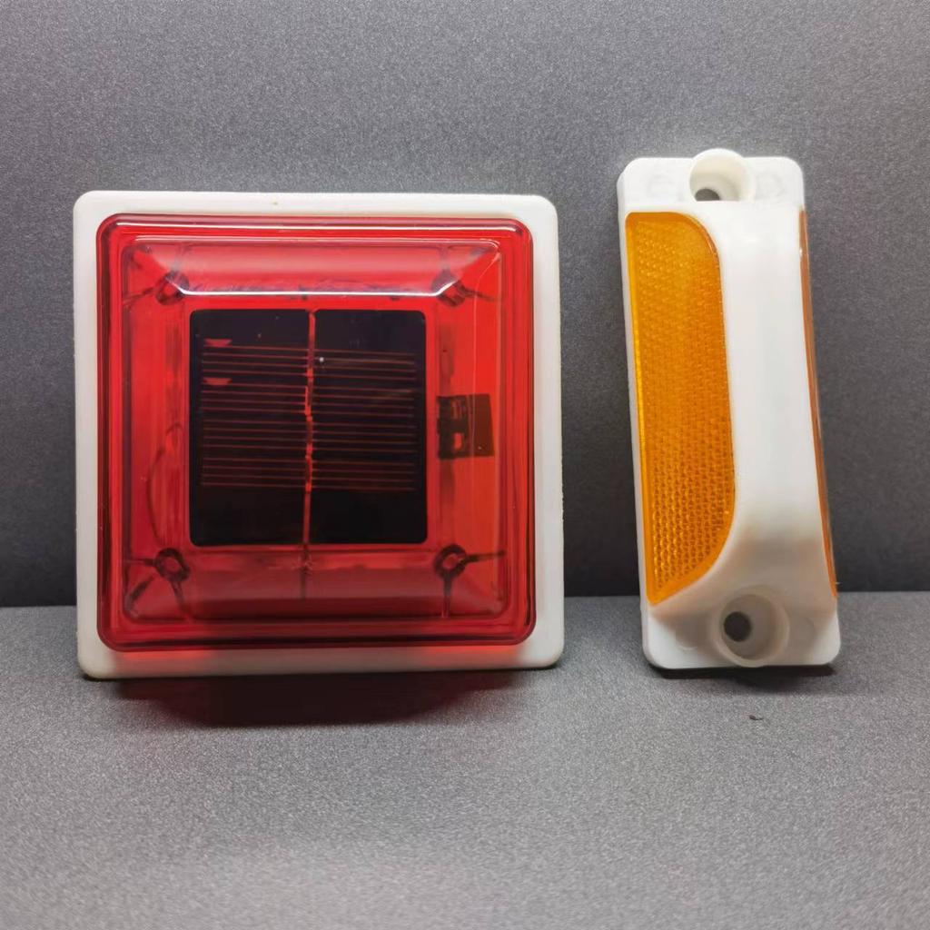 Solar Guardrail Post Cap Light Highway Guardrail Outline Marker Solar LED Guardrail Light Reflective Outline