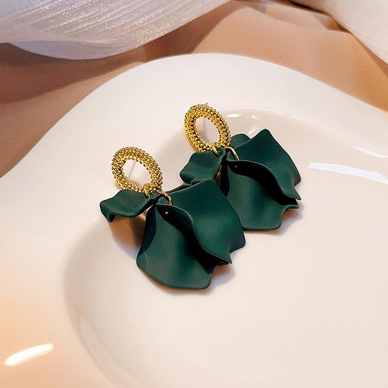 Folded Petals Fringed Long Earrings Retro Hong Kong Style Metal Dark Green Classic Contrasting Color Design Earrings Women