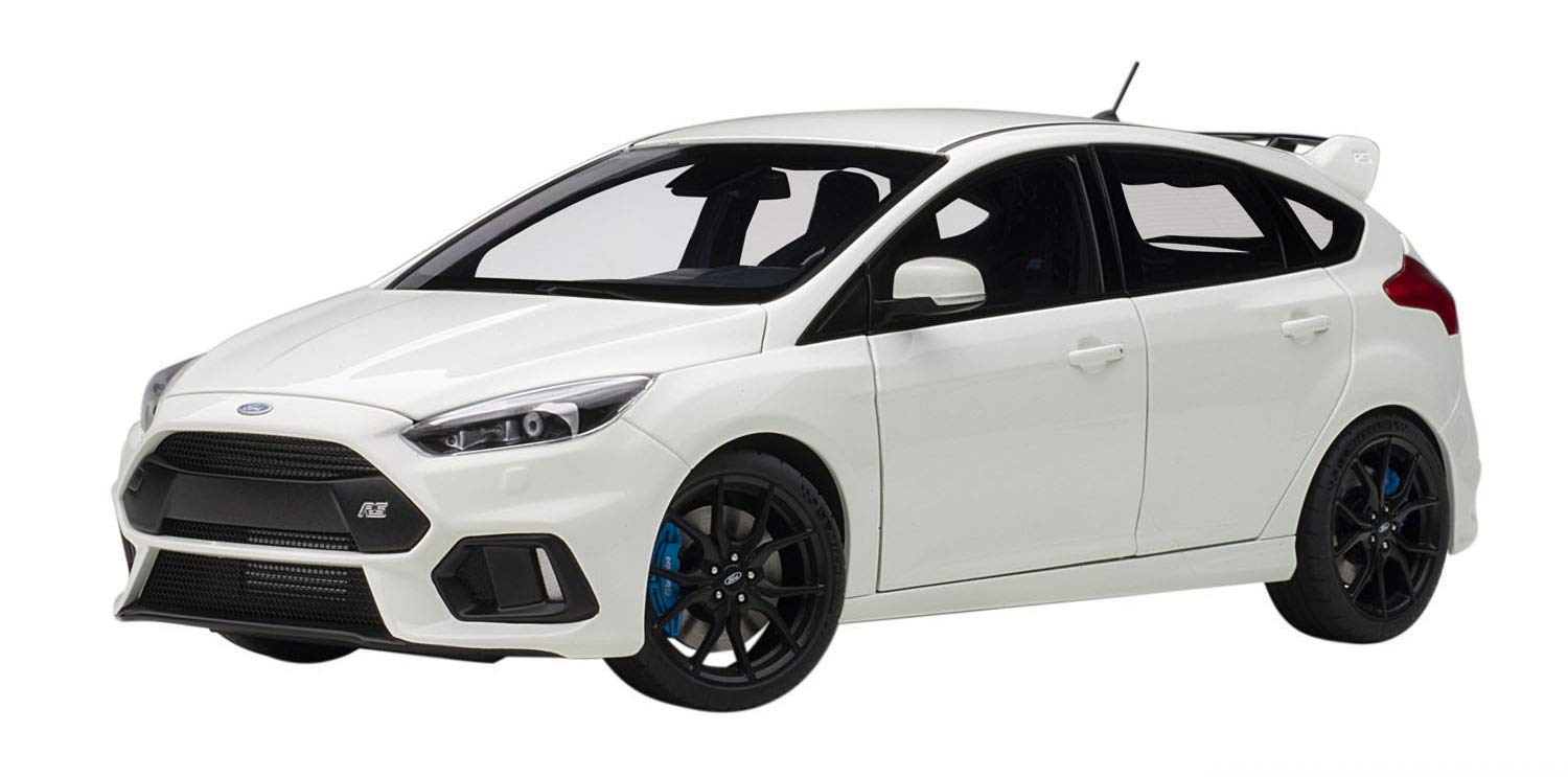 

AUTOart Масштаб Ford Focus RS Белый Готовое изделие 1/18 белый