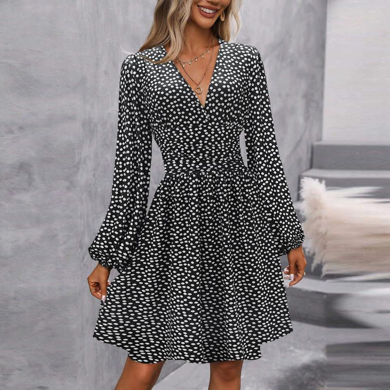 Spring Summer Women's Dress Solid Color Chest Wrapping V-Neck Lantern Sleeve Dress Women's Clothing