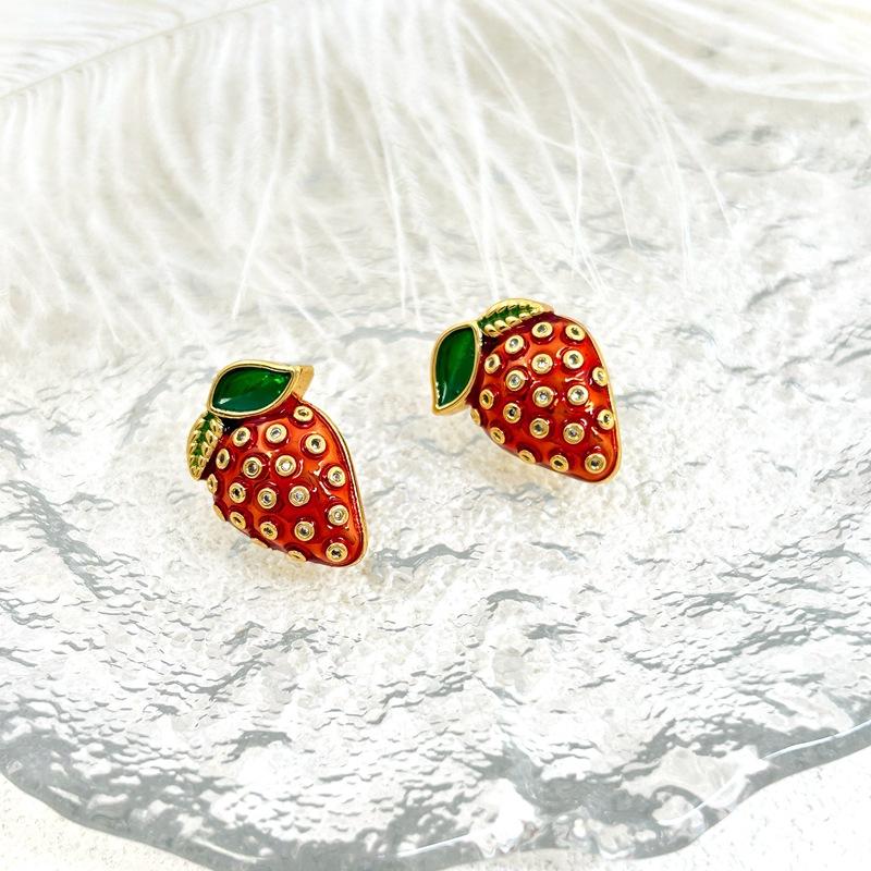 

Sweet Strawberry Shape Slightly Inlaid Zircon Drop Glaze Stud Earrings For Women червоний