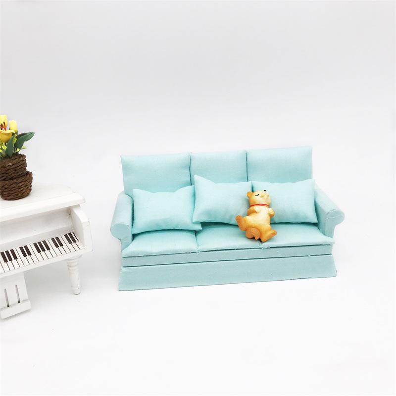 1:12 Miniature Three-Seat Dollhouse Sofa with Throw Pillows