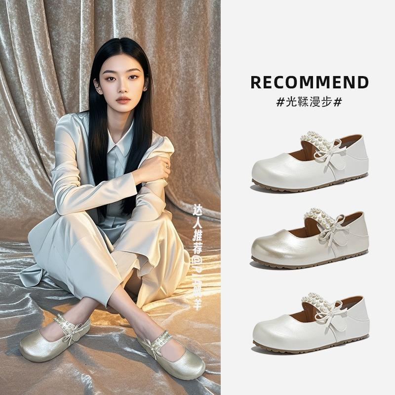 Leather bow Mary Jane women's shoes autumn new light mouth pearl Velcro single shoes versatile small leather shoes