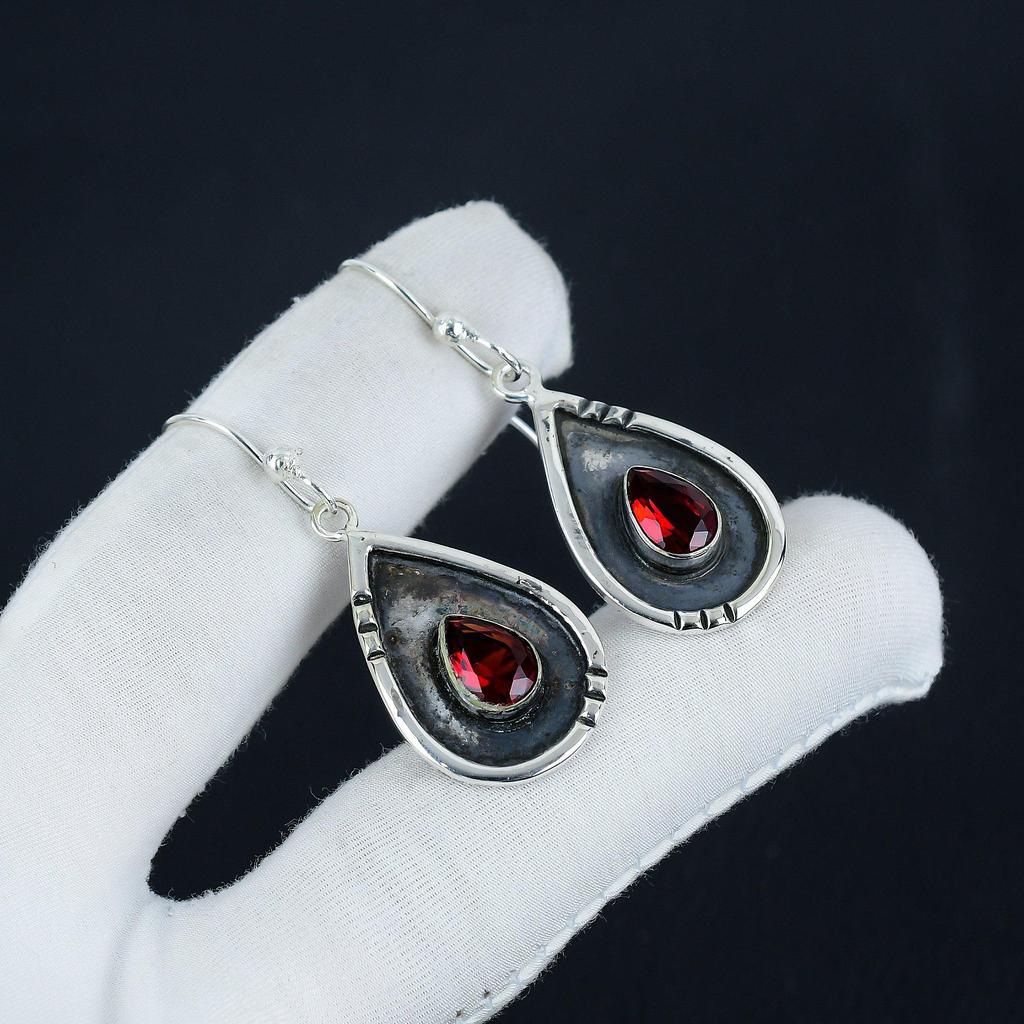 Boucles d'oreilles délicates en grenat rouge, argent sterling 925, bijoux bohèmes faits main, boucles d'oreilles pendantes, cadeau de fête des mères