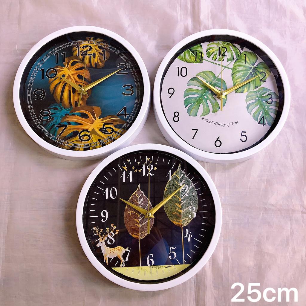 10-inch Nordic wall clock on living room wall decoration personalized creative clock simple European household clock 25cm