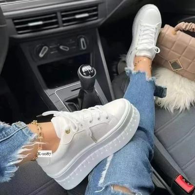 Sieviešu kedas All-Match Platformas apaļas purngala apavi sievietēm sekla mutes ikdienas kedas Jaunas Creepers kleita Retro kedas