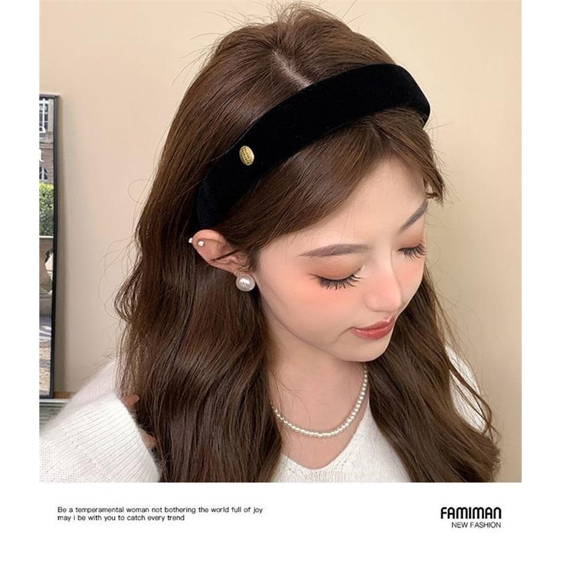 Red Velvet Wide Headband Women High Cranial Top Hair Hoop Elegant Versatile Outdoor Pressure Hair Band Autumn Winter Fashion Hair Accessories