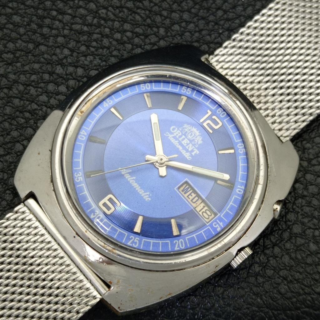 AUTOMATIC 46941 VINTAGE ORIENT JAPAN MENS BLUE COLOR DIAL WATCH a701882-5 R207-a701882