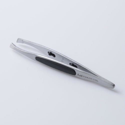 Kai Brand KAI Stylish Tweezers Slanted Tip Silver Tweezers Anti-Slip HK0425