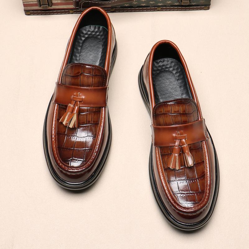 5881 Loafers Men's Summer New Crocodile Pattern Trend Men's Young Men's Shoes with One Pedal