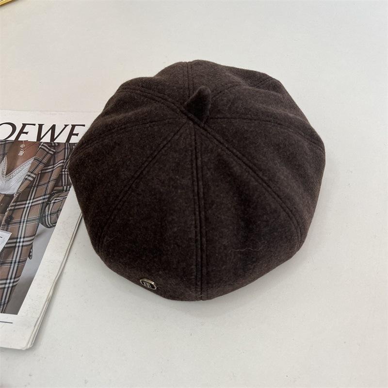 

Новый восьмиугольный берет женский осенне-зимний квадратное и круглое лицо показывающий лицо маленький ретро шляпа-тыква художник бутон шляпа M（56-58cm） темно-коричневого