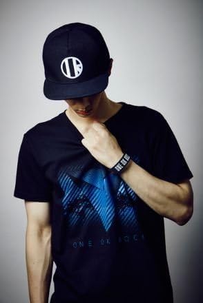 ONE OK ROCK 2016 SPECIAL LIVE IN NAGISAEN T-shirt (Size C, Medium)