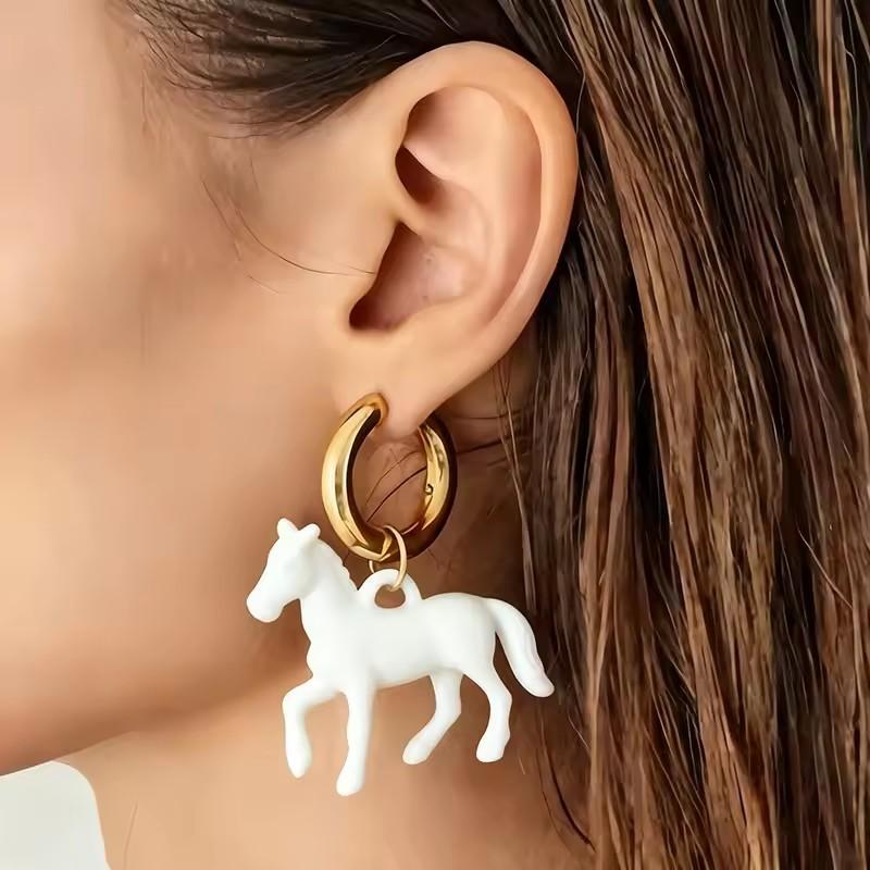 Stainless Steel Ear Clasps Stereoscopic Small Horse Dangle Earrings for Women Cute Animal Charm Jewelry Holiday Gift