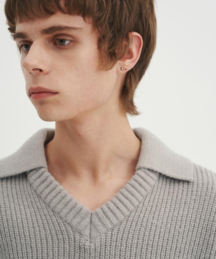 BLOND9 Open Collar V-Neck Knit_Gray