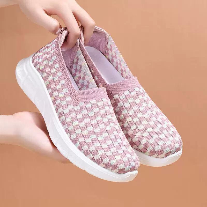 Spring new casual shoes fashion lightweight women's shoes outdoor square dance soft-soled casual shoes