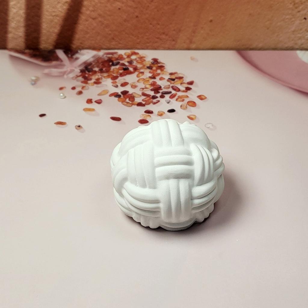 Silicone Moulds 3D Rope Knot Candle Molds Ornament Molds Epoxy Resin Molds Plasters Molds Castings Molds Soap Molds