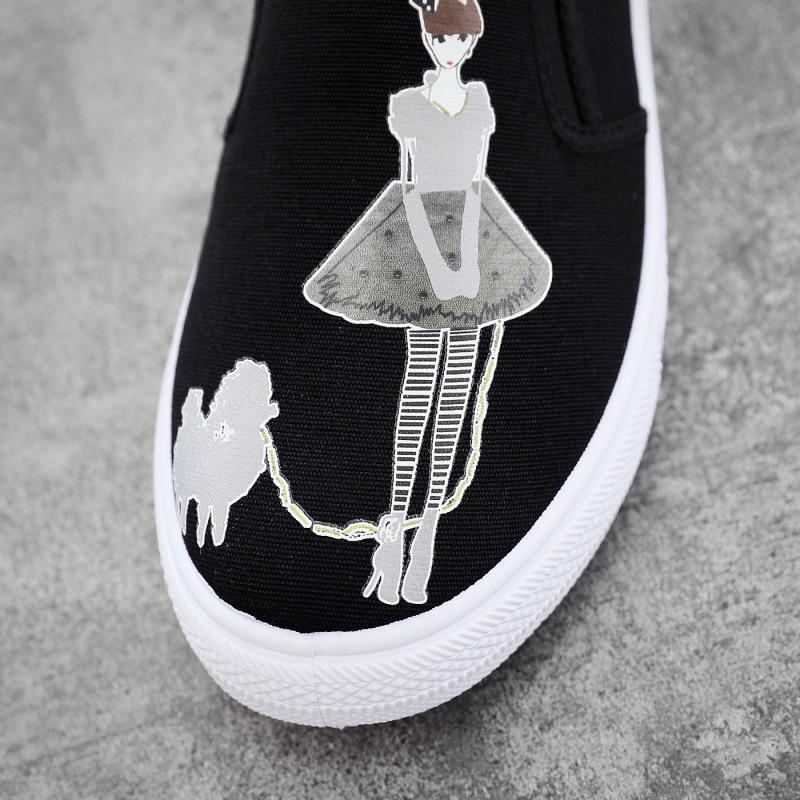 Summer New Canvas Student Flat Comfortable White Shoes Women Basic Casual Shoes Slip-on Canvas Walking Shoes Female 789