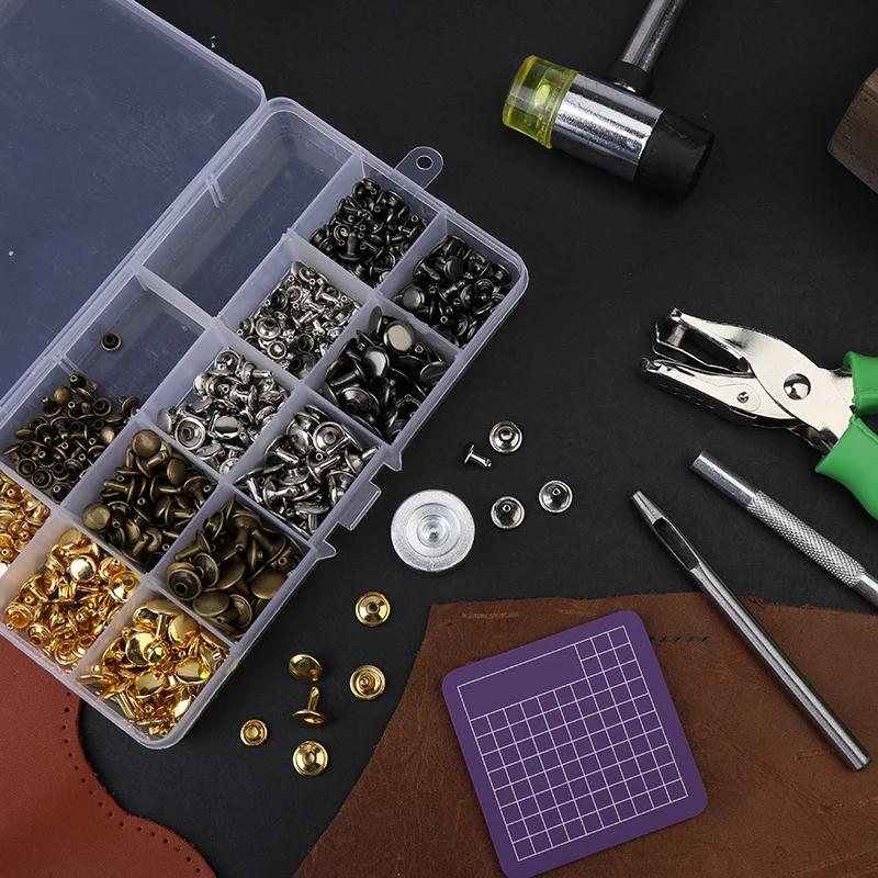 Sada kožených patentních knoflíků Fenrry, kovové patentky s montážními nástroji a úložným boxem, 480 sad děrovacích nástrojů