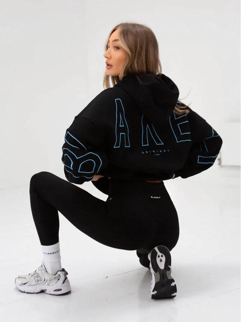 2025 Unisex TK mikina s kapucňou a veľkou potlačou písmen - Módny jesenný štýl pre mužov a ženy L