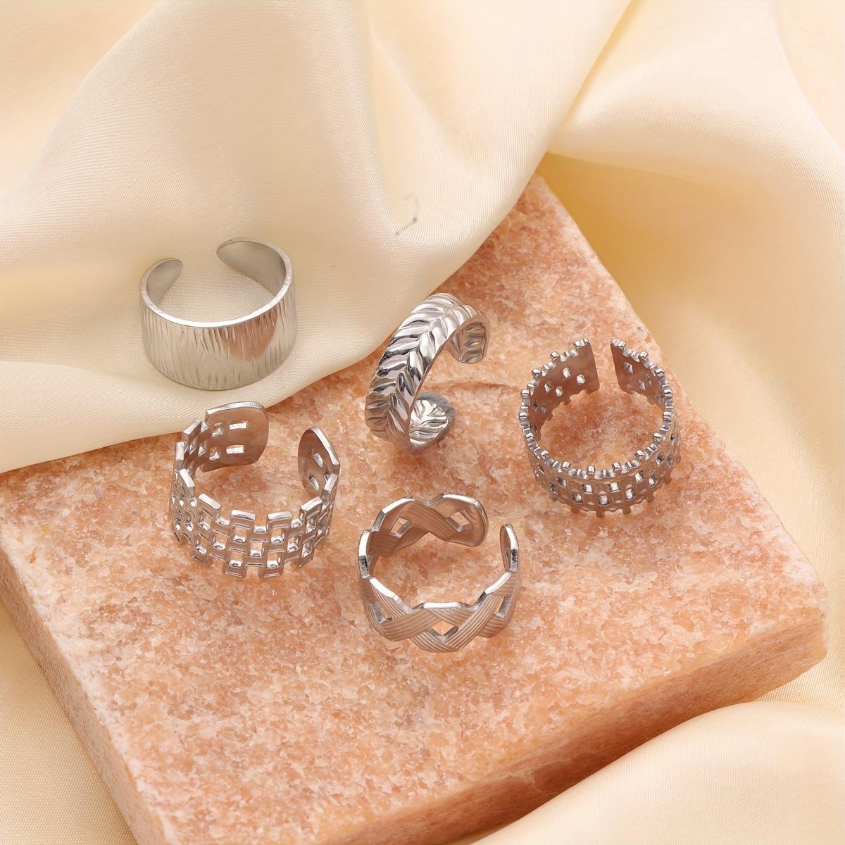 

Stainless Steel Open Ring Oil Pressure Hollow Grid Ring Minimalist Style High-End Titanium Steel Ring Set Average Size