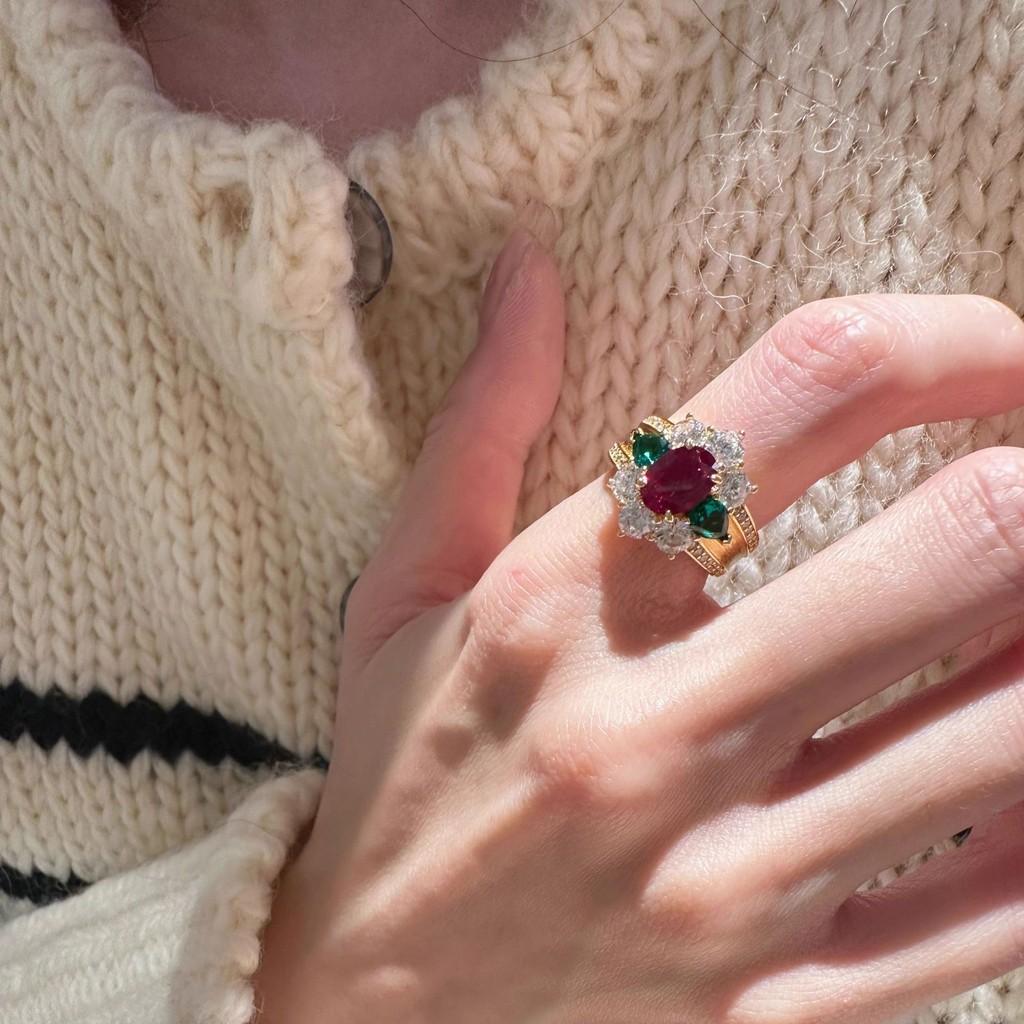 Stylish Minimalist Gold Copper Adjustable Emerald And Ruby Ring For Fashionistas