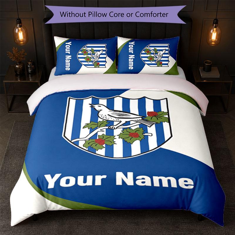 Set Biancheria da Letto Personalizzato West Bromwich Albion FC con Nome Testo 1 Copripiumino + 2 Federe Logo Calcio Regalo Personalizzato per Occasioni Speciali Decorazione Camera da Letto