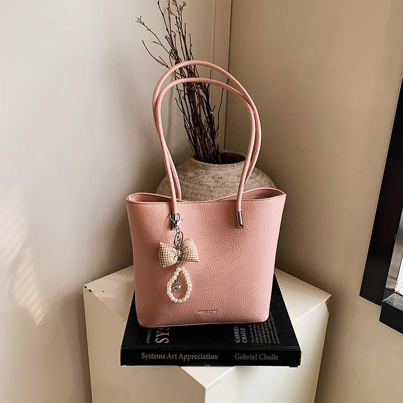 IELGY Ladies Tote Bag Large Capacity Summer Commuter All-Match Shoulder Bag
