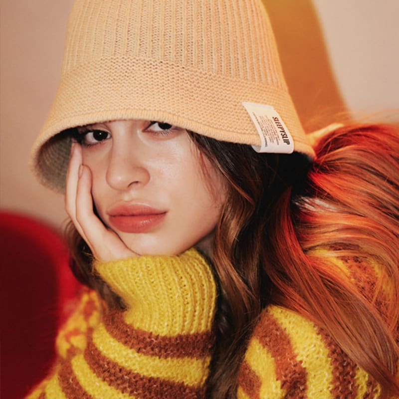 

SLEEPYSLIP [unisex]BERLIN BEIGE BUCKET HAT free