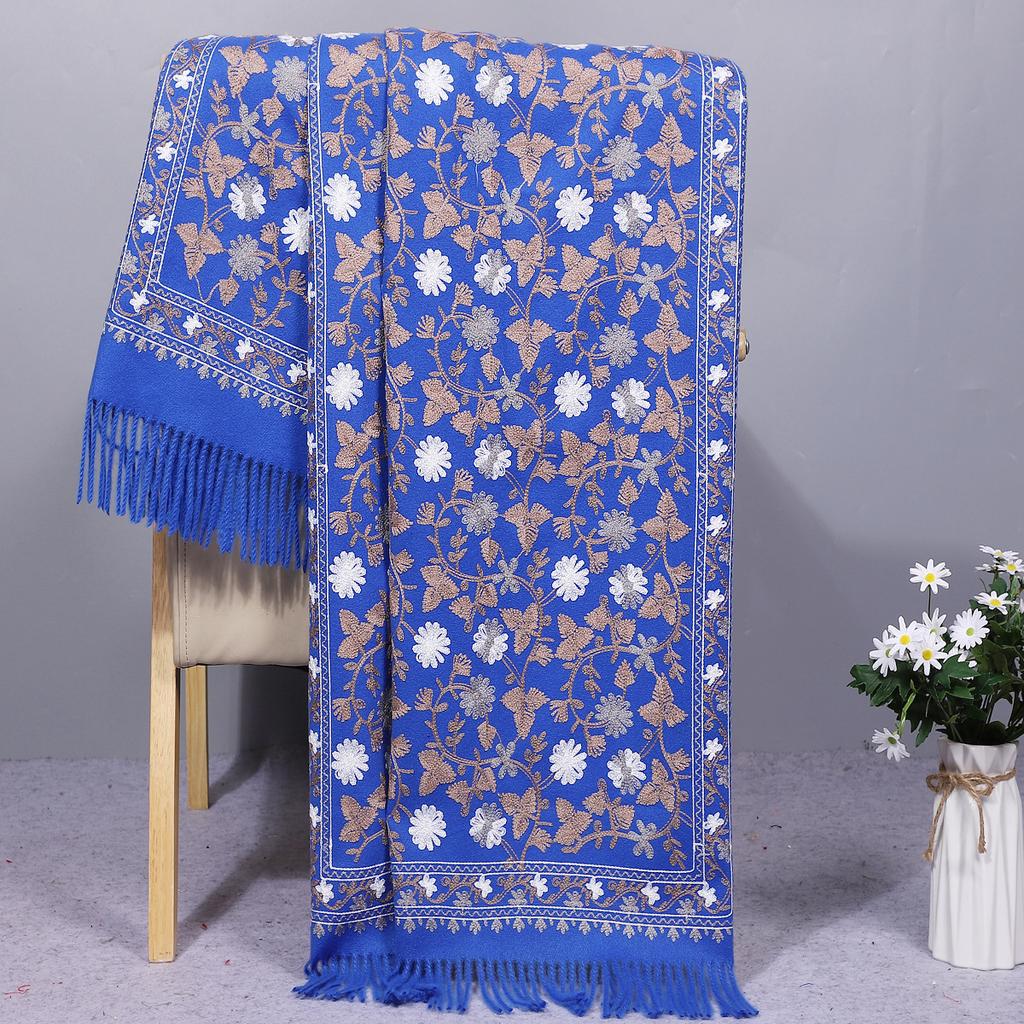 Ethnic style embroidered new autumn and winter knitted faux cashmere scarf for women, thickened paisley embroidered shawl from Lijiang