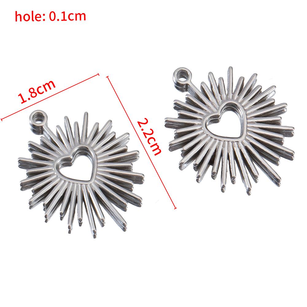 

5pcs Stainless Steel Bohemian Launch Pendants for Women Necklace Plated Golden Love Heart Charms DIY Jewelry Findings Wholesale 5pcs