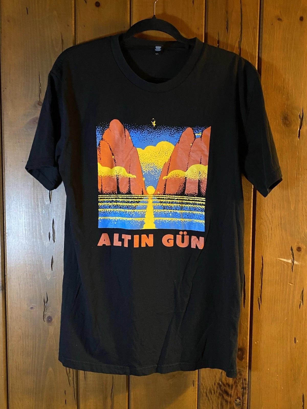 

Altın Gün Graphic Color Rock Band T-Shirt Sz L XL