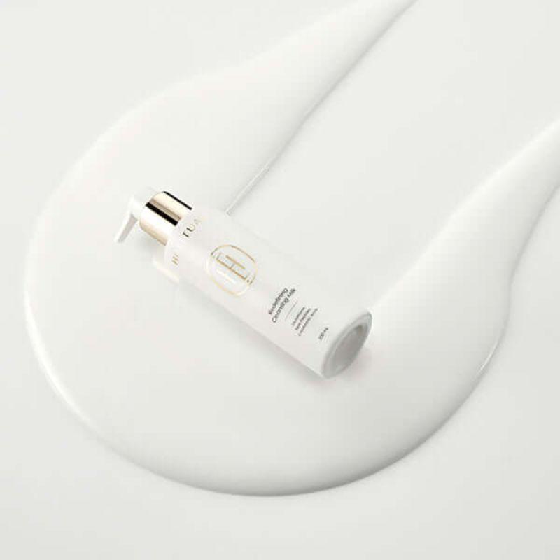 HOLITUAL Redefining Cleansing Milk 200 mL / 6.76 Fl Oz