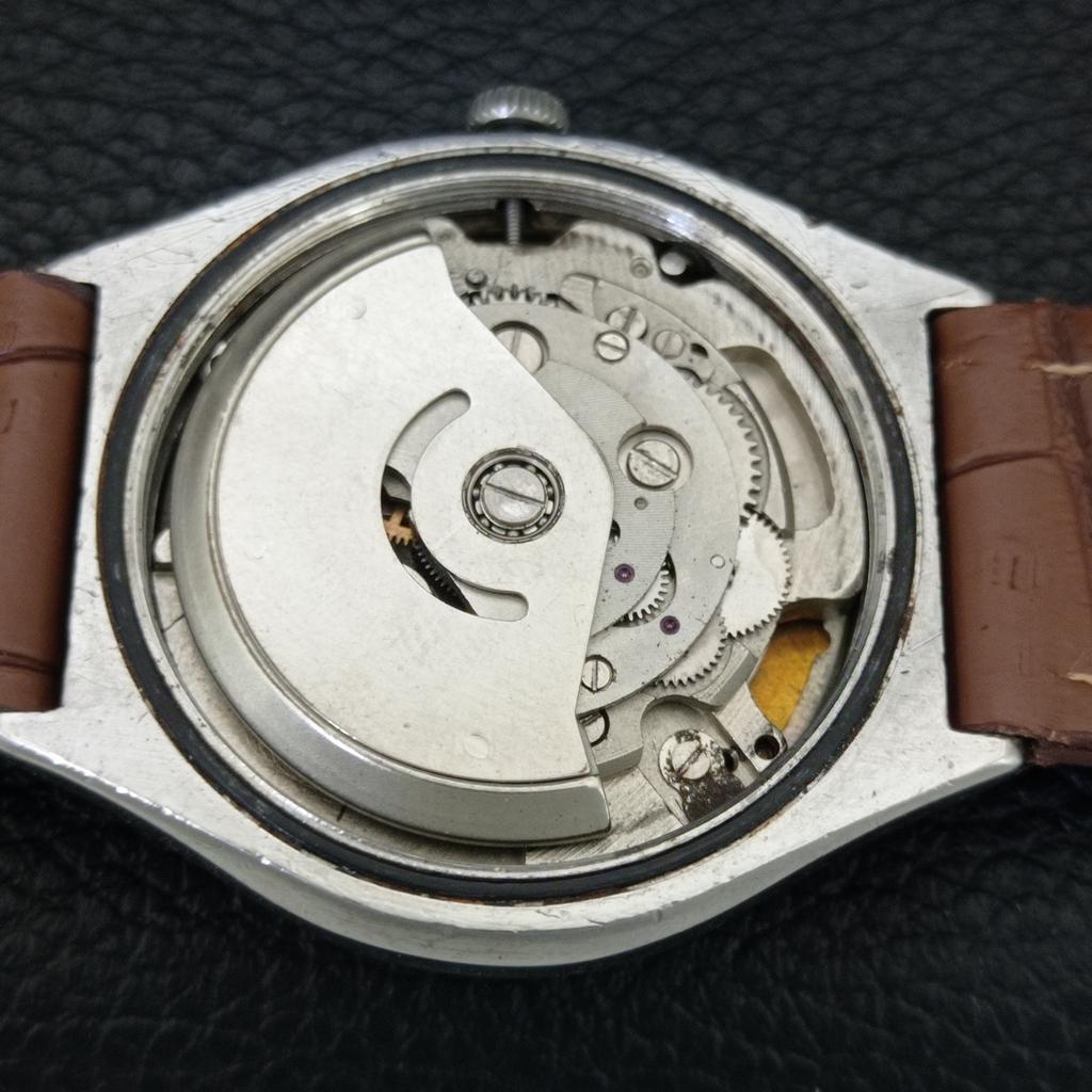 RICOH R31 AUTOMATIC VINTAGE JAPAN MENS YELLOW COLOR DIAL WATCH a706852-1