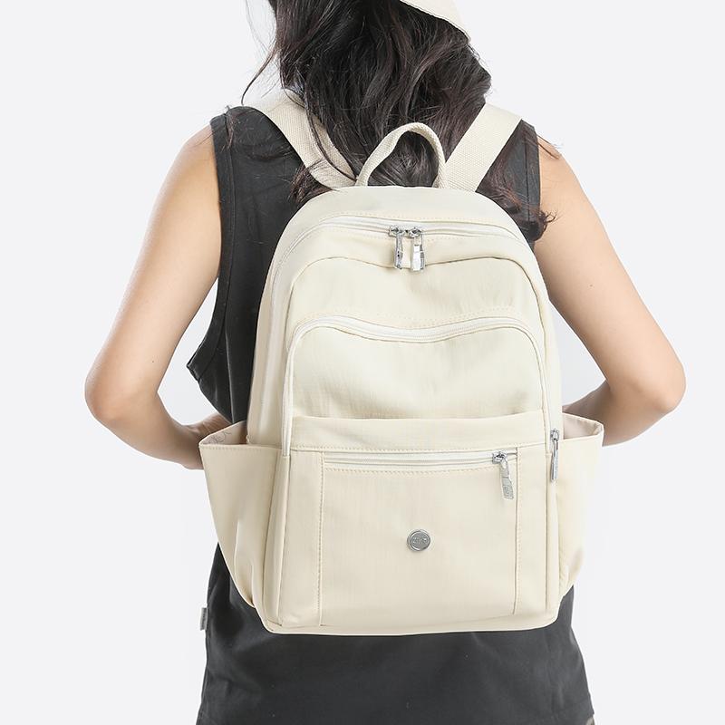 Nylonový dámský batoh Jednobarevný batoh Studentská školní taška