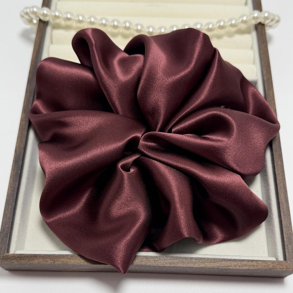 7cm Large Mulberry Silk Scrunchies - Luxury Hair Ties & Accessories