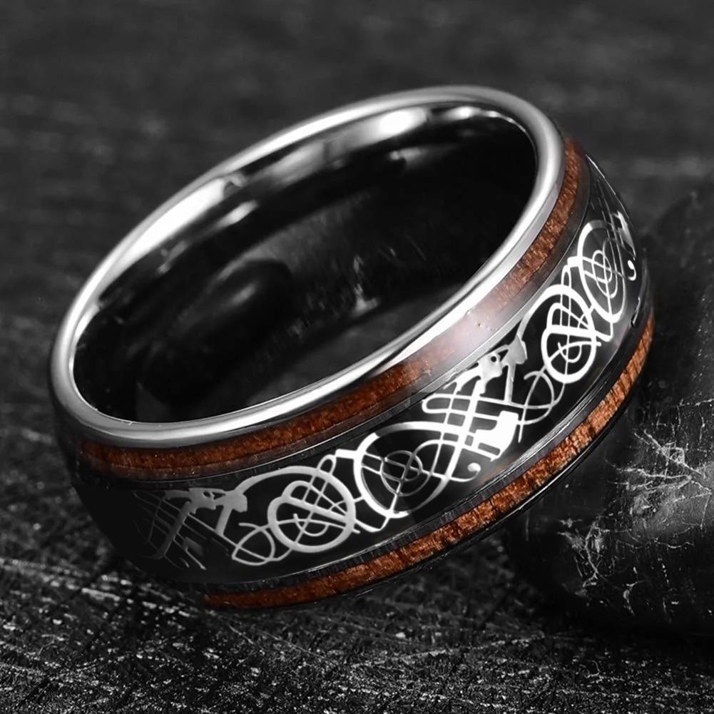 Fashion 8mm Men Stainless Steel Celtic Dragon Rings Koa Wood Inlay Black Carbon Fiber Rings For Men Wedding Band Jewelry Gifts