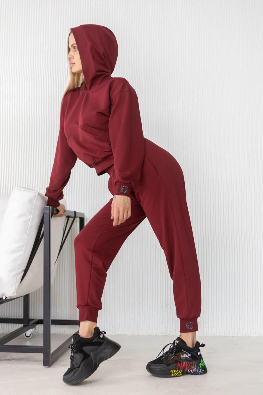 

комплект: худі та штани Totalfit (88320) 40(XS) імперська червоний колір