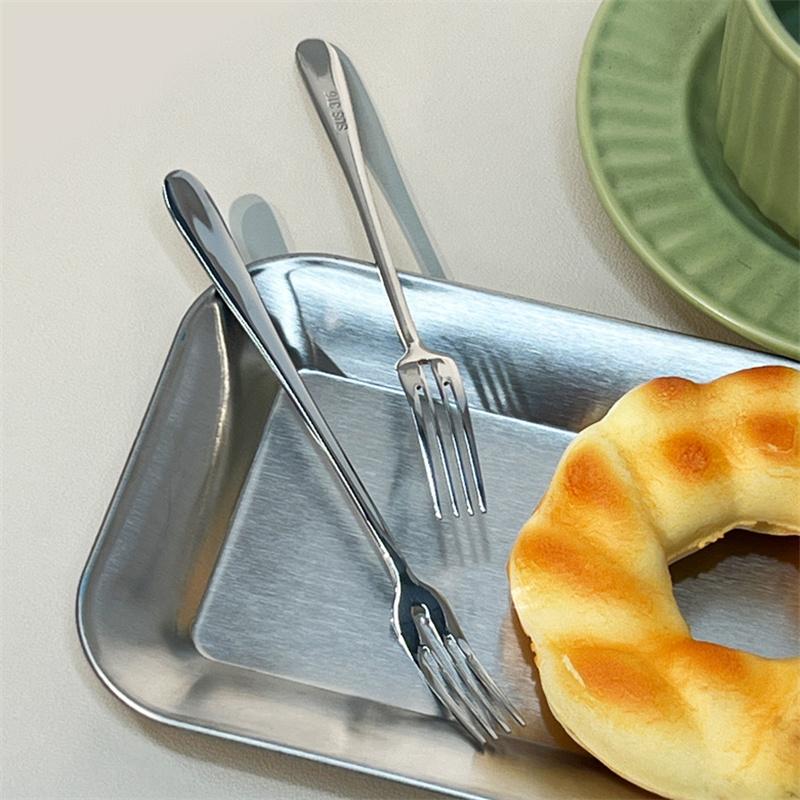 Four Tine Stainless Steel Dessert Fork Table Forks Silver Long Handle Fruit Forks Dinner Fork Kitchen Dinnerware