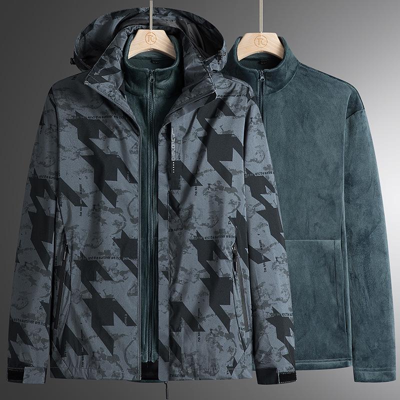 Outdoor Maple Leaf 3-in-1 Jacket: Detachable Camouflage Set with Fleece Lining, Waterproof, Ideal for Live Streaming Sales